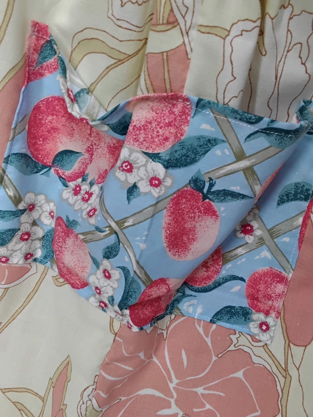 3994 Size Large Floral Wide-Leg Jumpsuit with Contrast Patch - Pink & Cream - Picture 3 of 5